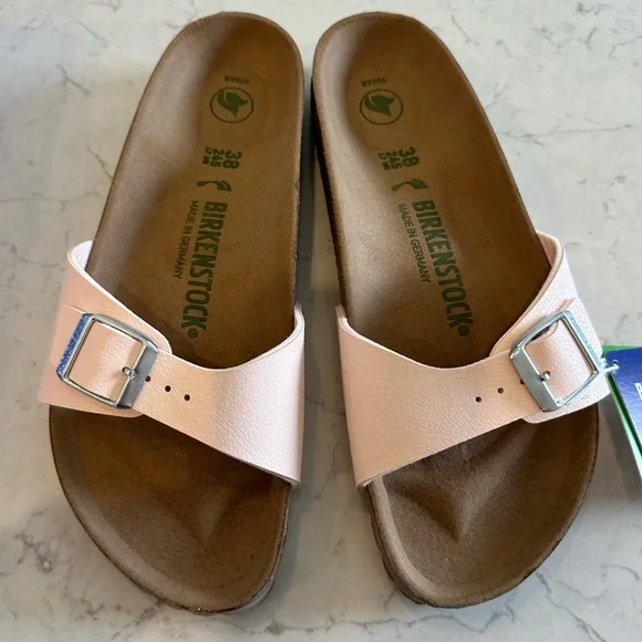 New Women’s Birkenstocks size 38 / US 7-7.5 Women’s - Picture 9 of 11